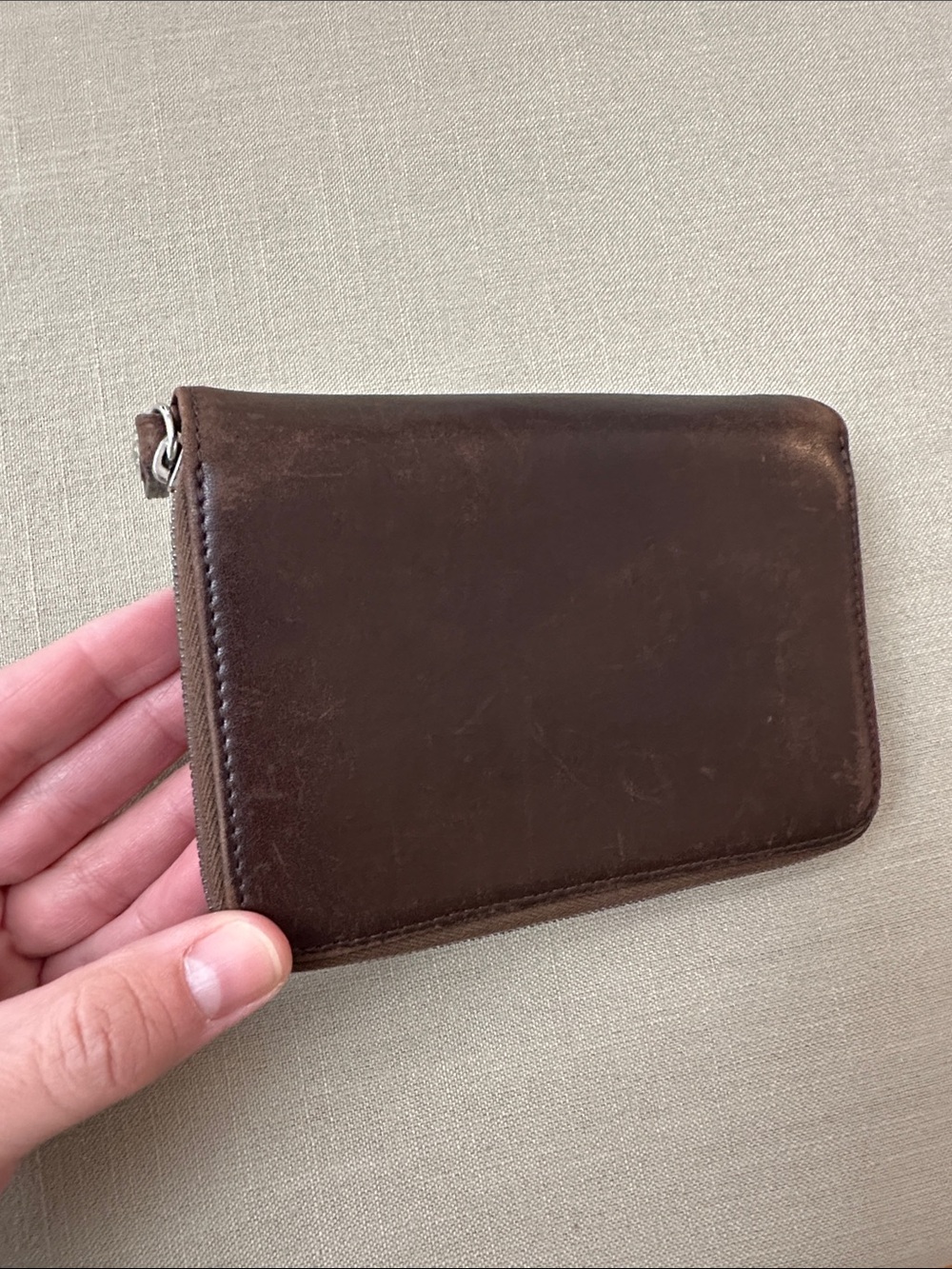Vintage Coach Dark Brown Mahogany Leather Zip Around Wallet - Picture 5 of 10